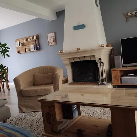 Holiday home Maison 3 Avec Floirac (Gironde)